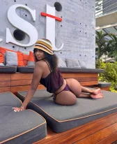 Nayla Curacao Beauty