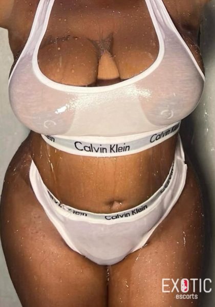 Sexy Gina, escort in Ouest foire, Senegal (photo 2)