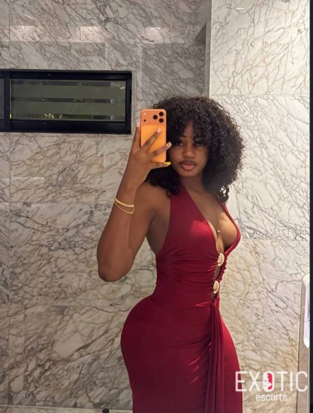 Trisha, escort in Ngor, Senegal (photo 2)