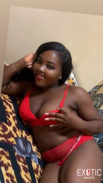 Becky, escort in Ouakom, Senegal