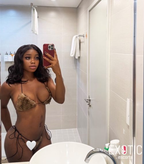Lina, escort in Mamelles, Senegal (photo 2)